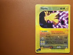 ZAPDOS Aquapolis Set REVERSE & NON HOLO RARE Card 44/147 e Hp 2002 Pokemon - Image 2