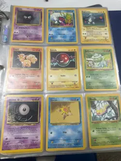 vintage pokemon random 10 card pack 1 holo and mixed 1st ed in random packs - Image 3