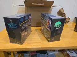 Phantasmal Flames Pokemon Center Exclusive Etb Elite Trainer Box - Image 3