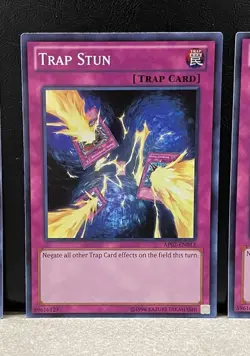 Yugioh! 1x Trap Stun AP02-EN013 Super Rare Unlimited M/NM! - Image 1