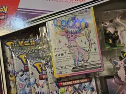 POKEMON TCG Prismatic Evolutions Premium Figure Collection ✅ In hand ✅ Sealed ✅ - Image 2