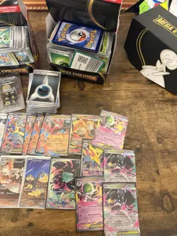 Pokemom Bulk Card Lot For Sale - 500+ Cards - Image 4