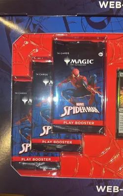 Magic The Gathering Marvel Spiderman Web-Slinger's Kit Costco Exclusive Bundle - Image 3