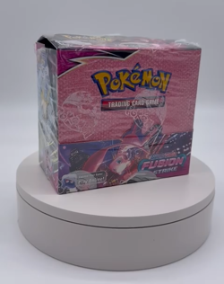 Lot (36) Pokemon SWSH Fusion Strike Booster Pack Sealed w/ Display Box Soft case - Image 2