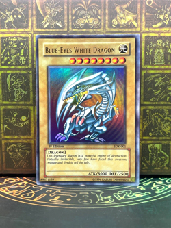 Yugioh Blue-Eyes White Dragon SDK-001 1st Edition! Asian English ULTRA RARE - Image 1