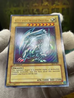 Yugioh Blue-Eyes White Dragon SDK-001 1st Edition! Asian English ULTRA RARE - Image 5
