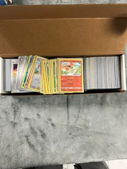 Random 1000+ Uncommon Reverse Holofoil Pokemon Cards Bulk Lot. No Energies - Image 1