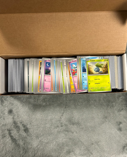 Random 1000+ Common Pokemon Cards Bulk Lot. No Energies - Image 1