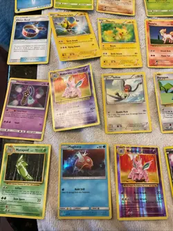 Pokemon TCG Lot Of 124 Cards, Locker Clean Out - Image 2