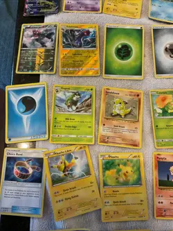 Pokemon TCG Lot Of 124 Cards, Locker Clean Out - Image 3
