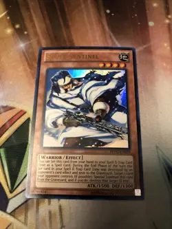 Silver Sentinel - REDU-EN033 - Ultra Rare - Unlimited Edition x1 - Lightly Playe - Image 1