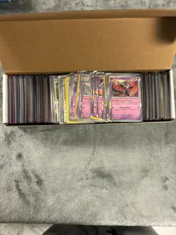 Random 1000+ Holofoil/Reverse Holofoil Rare Pokemon Cards Bulk Lot. No Energies - Image 1
