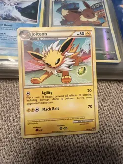 Pokemon TGC 2010 Undaunted Jolteon 28/90 Regular Uncommon card in Near Mint - Image 1