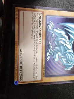 Blue-Eyes White Dragon OP28-EN001 OTS Tournament Pack 28 Unlimited #10 - Image 3