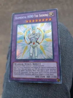 Elemental Hero the Shining PRC1-ENV01 Secret Rare Limited Edition Yu-Gi-Oh Card - Image 2
