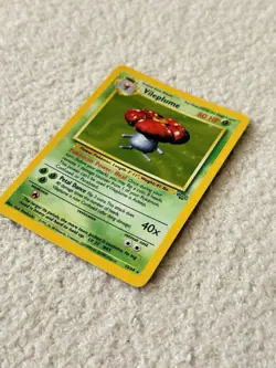 POKEMON Trading Card Vileplume Foil Jungle 15/64 1999 Wizards Good Condition! - Image 2