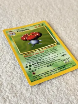 POKEMON Trading Card Vileplume Foil Jungle 15/64 1999 Wizards Good Condition! - Image 3