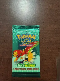 🔥🔥🔥2003 Pokemon Skyridge Booster Pack Ho-Oh Artwork Sealed🔥🔥🔥 - Image 1