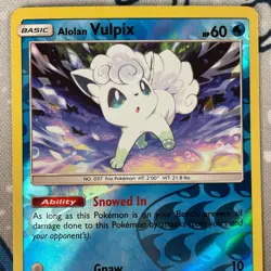 Alolan Vulpix 39/236 Reverse Holo Sun & Moon Cosmic Eclipse Pokemon Card NM/LP - Image 2