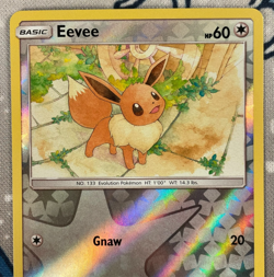 Eevee 155/214 Reverse Holo Sun & Moon Lost Thunder Pokemon Card 2018 NM/LP - Image 2