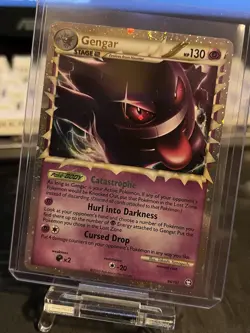 Pokemon TCG Gengar Prime 94/102 Triumphant Holo - Image 1