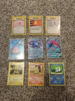 ENTIRE COLLECTION OF POKEMON CARDS LOT OF 31 CARDS-MP. - Image 3