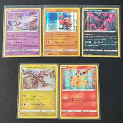 Pokemon Evolving Skies Rare Holofoil Collectors Bundle (5 Holofoil Cards) - Image 1
