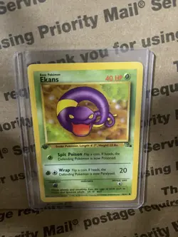 Ekans 46/62 Pokemon Fossil 1st Edition Common NM/MINT 1999 box-T1 - Image 1