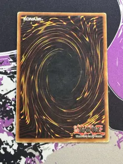 Yugioh Dark Magician SDY-006 Ultra Rare Unlimited MP Holo Bleed - Image 5