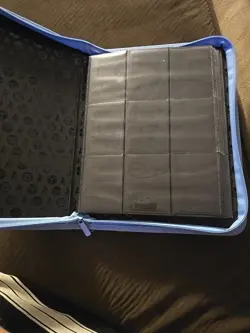Ultra Pro Pokemon Elite Series: Lucario 9-Pocket Binder - Pokemon TCG - Image 4