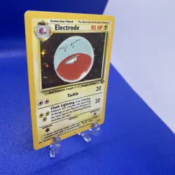 Electrode 2/64 Pokemon Card TCG Jungle Unlimited Holo MP - Image 2