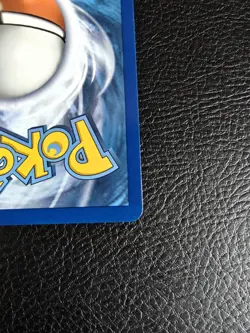 Pokemon TCG - Rayquaza VMAX 111/203 Evolving Skies Holo Ultra Rare - Image 5