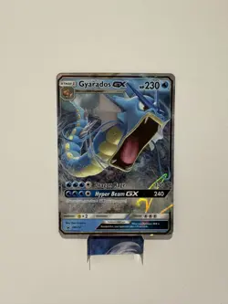 Gyarados GX SM212 Sun & Moon 2019 Black Star Promo Holo Pokemon Card NM - Image 1