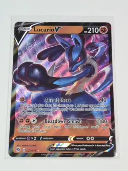 Champions Path Pokemon TCG Lucario V 027/073 - Image 1