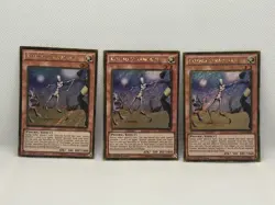 Yugioh! 3x Kozmo Strawman - PGL3-EN028 - Gold Secret Rare - 1st Edition - NM - Image 1