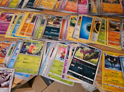 Approx 550 Pokemon Cards Mixed Types 7 Holos Approx 50 Japanese + Tin 2023 - Image 4