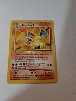 Pokemon TCG Charizard Base Set 4/102 Holo Rare Unlimited - Image 1