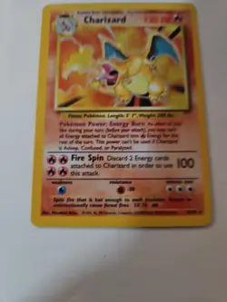 Pokemon TCG Charizard Base Set 4/102 Holo Rare Unlimited - Image 3
