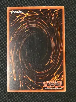 Yugioh Dark Magician SDY-006 Wavy Faded Ultra Rare Unl LP - Image 4