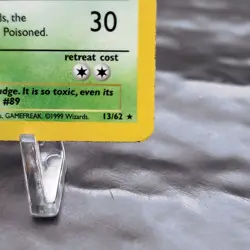 Muk Holo Fossil 13/62 Pokemon Card Rare Unlimited WOTC 1999 Vintage TCG NM - Image 5