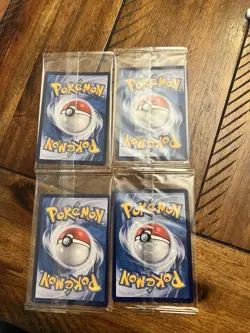 Pokemon TCG Chinese Eevee & Flareon & Vaporeon & JOlteon Holo Art - Image 2