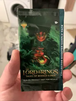 MTG 1x Lord Of The Rings Tales Of Middle-Earth Collector Booster Sample Pack - Image 1