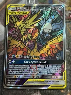 Pokemon - 1x Moltres & Zapdos & Articuno - SM210 Hidden Fates Promo NM Sealed - Image 2