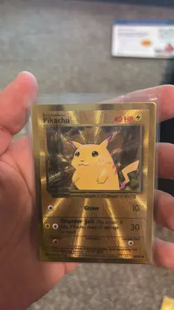 Charizard and Pikachu Holo-Promo Metal Card Celebrations Series - Image 3