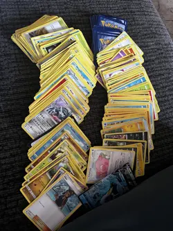 Pokemon Card Common Lot Loose 116 CARDS TOTAL. 2017-2022. B4 - Image 2
