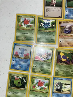 Lot Of 30 Vintage WOTC 1st Edition Pokemon Card , Base Jungle Fossil NEO Etc - Image 5