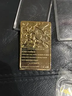 Nintendo Pokemon 23K Gold Plated Charizard And Mewtwo Trading Card 1999 with COA - Image 2