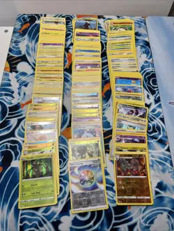 SWSH/SM/ETC Pokemon Card Bulk Lot 500+ Cards All HOLO REVERSE HOLO SWSH + Older - Image 4