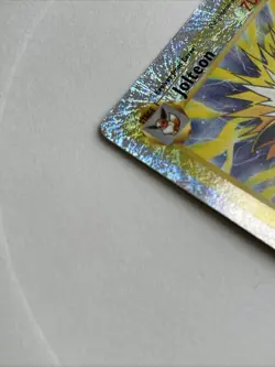 Pokemon Card Jolteon Reverse Holo Legendary Collection 14/110 (SP) RARE Must See - Image 4