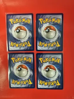 Pokemon - Celebrations promos Pikachu V Union SWSH139, SWSH140, SWSH141, SWSH142 - Image 3